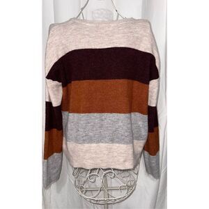 BEAUTIFUL andre by unit Color Block Sweater size small minor stain Good conditio